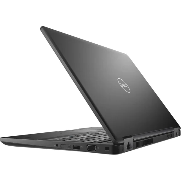 نمای کناری و صفحه کلید لپ تاپ دل Latitude 5590 پردازنده Core i5