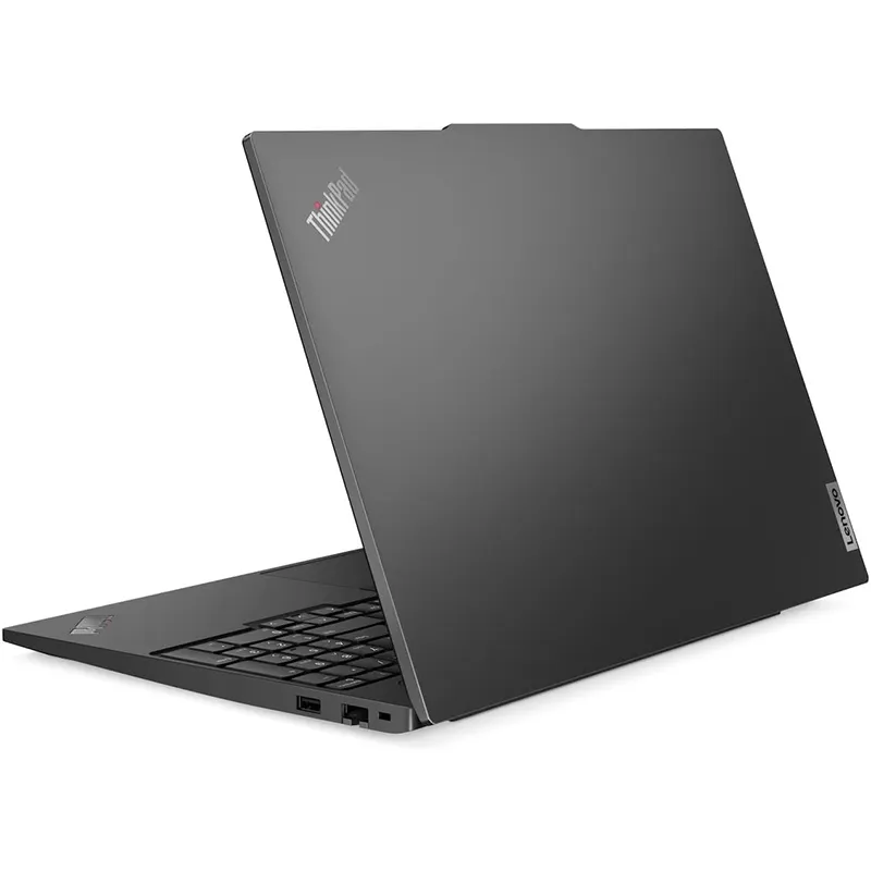 لپ تاپ تجاری لنوو ThinkPad E16 Gen 1 با پردازنده AMD روی میز کار