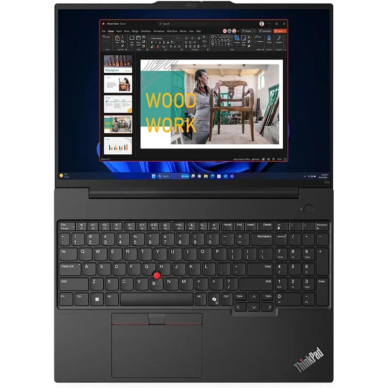 لپ تاپ تجاری لنوو ThinkPad E16 Gen 1 با پردازنده AMD روی میز کار